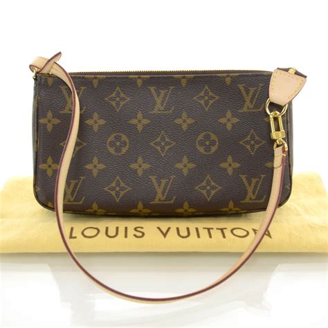 pochette femme louis vuitton|Louis Vuitton Pochette fashionphile.